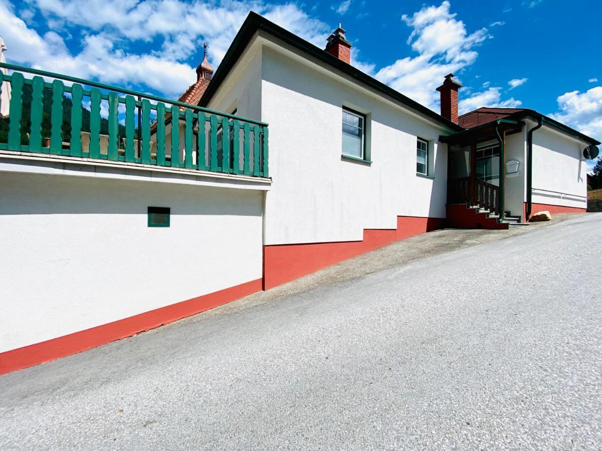 Living Inn Spital am Semmering Exteriér fotografie